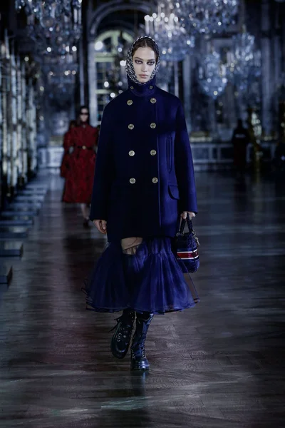 Look 34